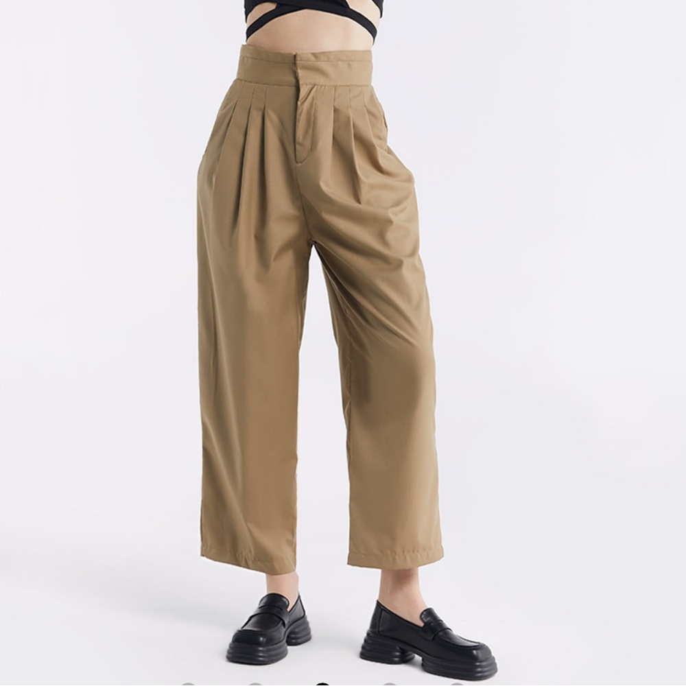 Lattelier Trousers